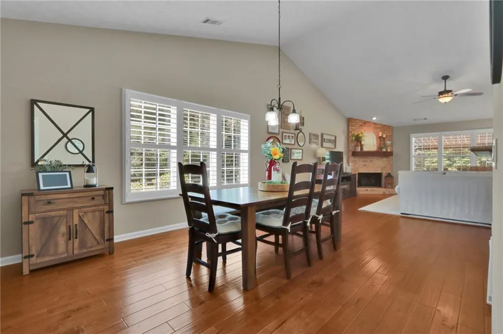 8720 Meadow Glen Court Gainesville, GA 30506