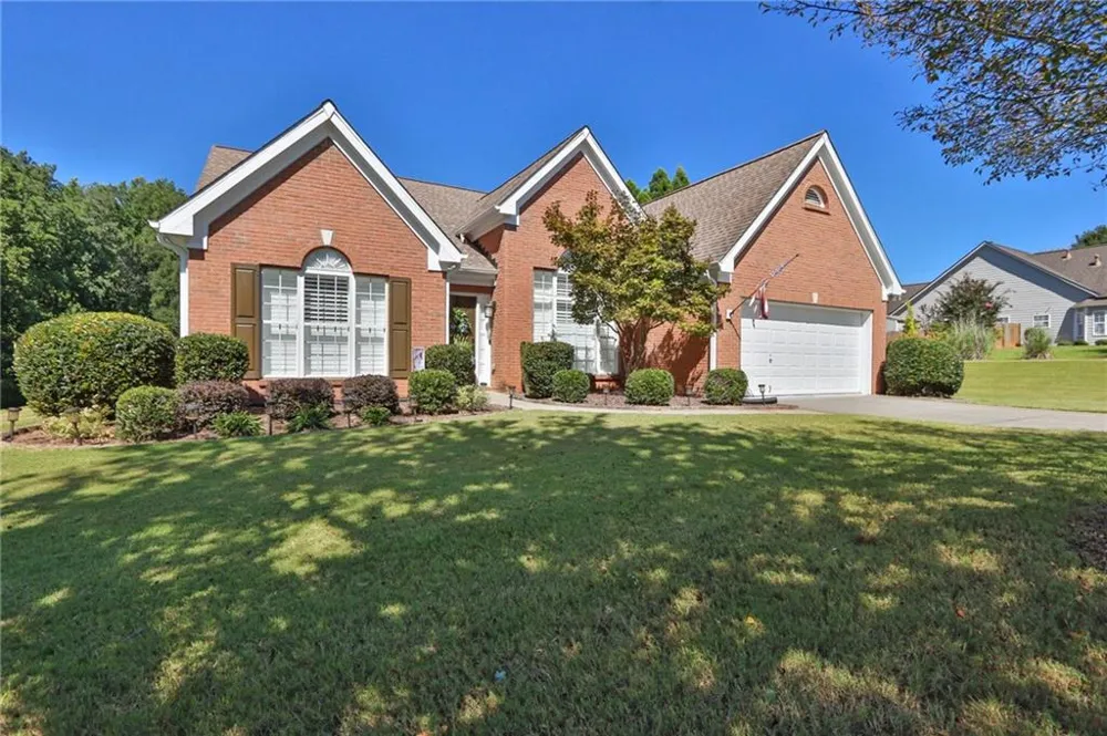 8720 Meadow Glen Court Gainesville, GA 30506