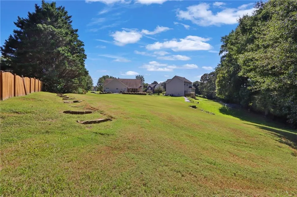 8720 Meadow Glen Court Gainesville, GA 30506
