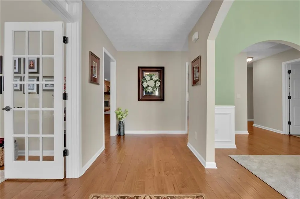 8720 Meadow Glen Court Gainesville, GA 30506