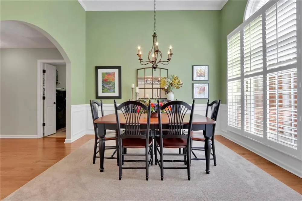 8720 Meadow Glen Court Gainesville, GA 30506
