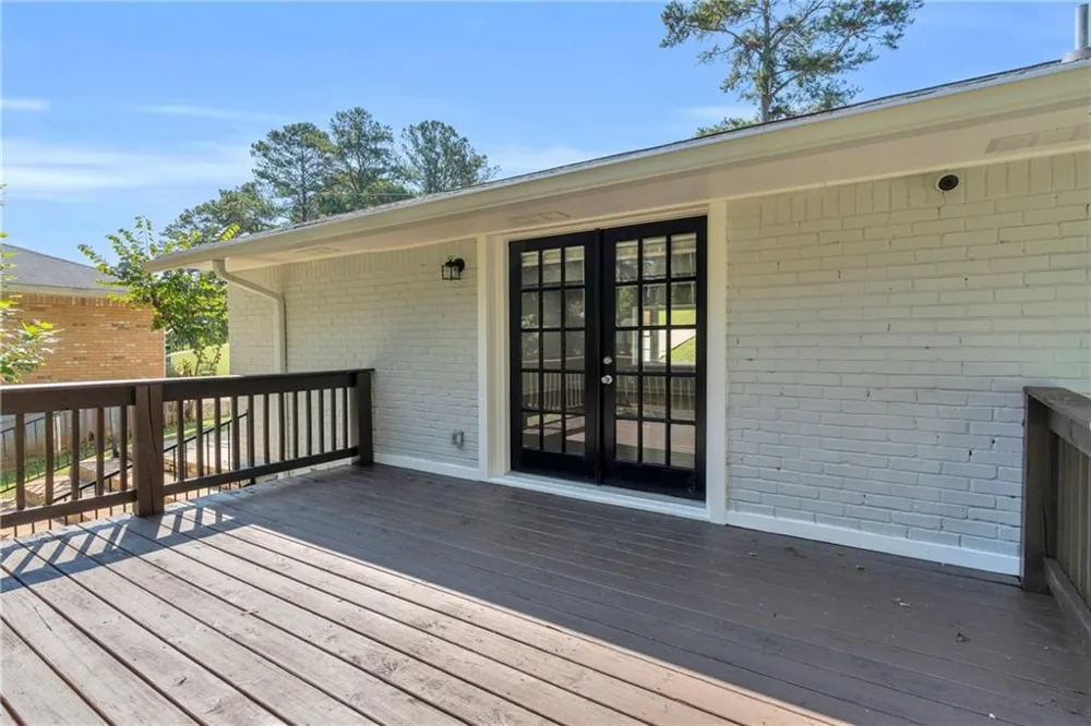 4246 Colony East Drive Stone Mountain, GA 30083