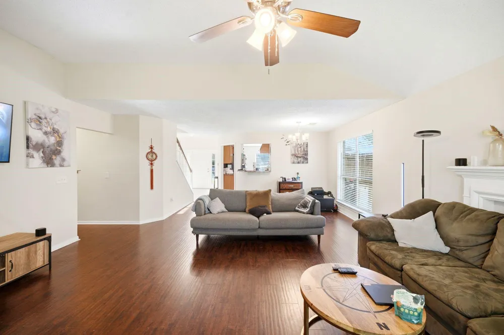 4007 Dogwood Drive Pearland, TX 77584