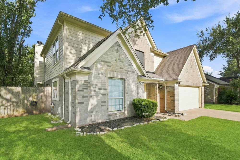 4007 Dogwood Drive Pearland, TX 77584