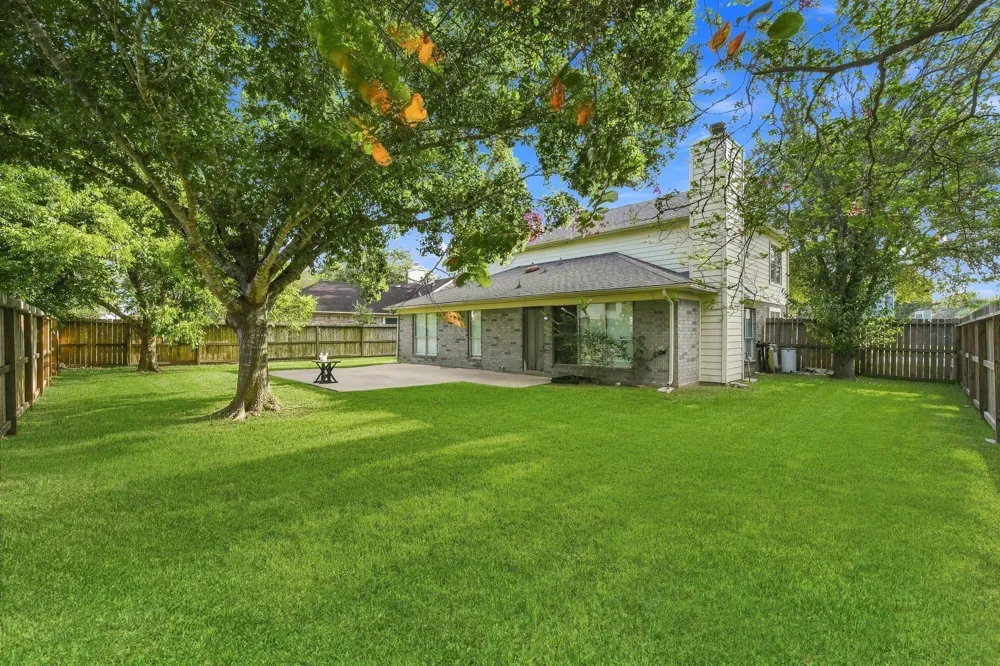 4007 Dogwood Drive Pearland, TX 77584