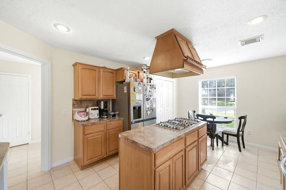 4007 Dogwood Drive Pearland, TX 77584