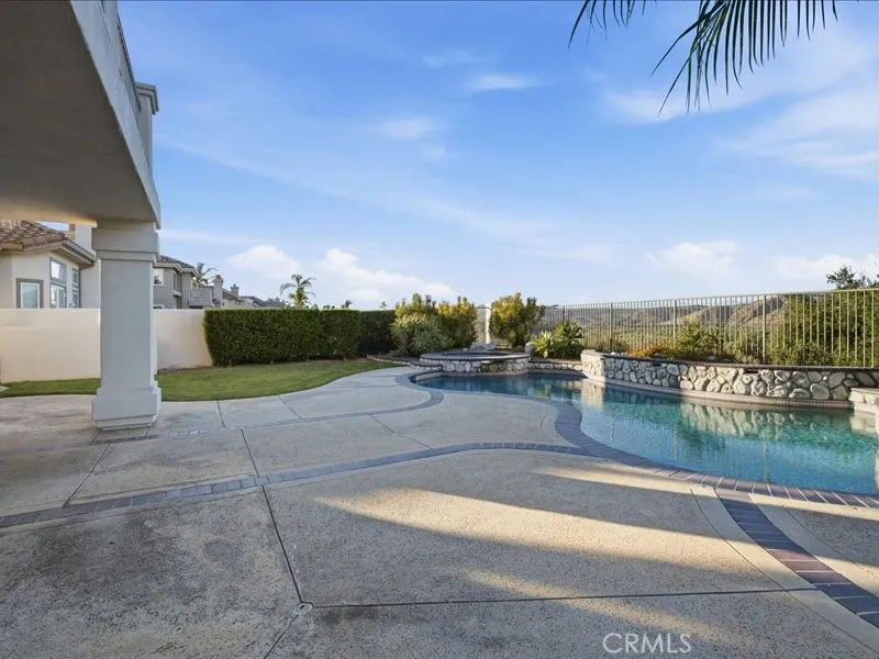 8331 E Hillsdale Orange, CA 92869