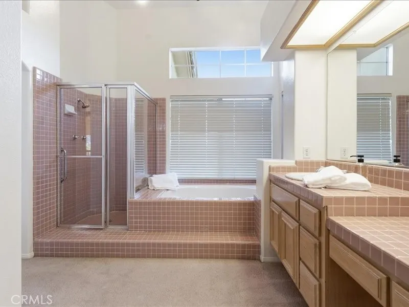 8331 E Hillsdale Orange, CA 92869