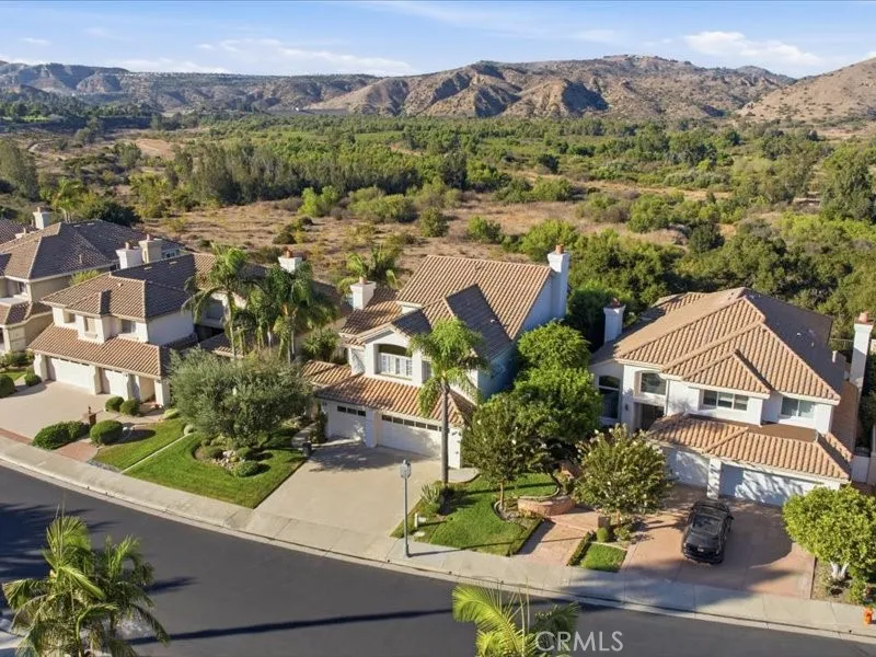 8331 E Hillsdale Orange, CA 92869