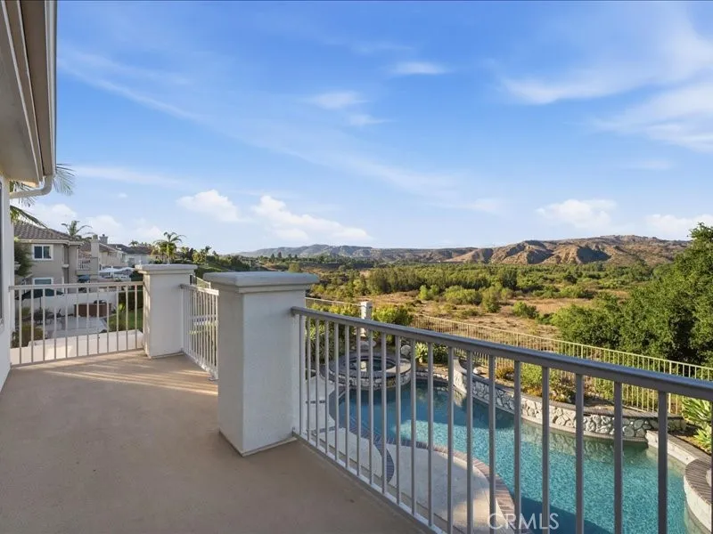 8331 E Hillsdale Orange, CA 92869