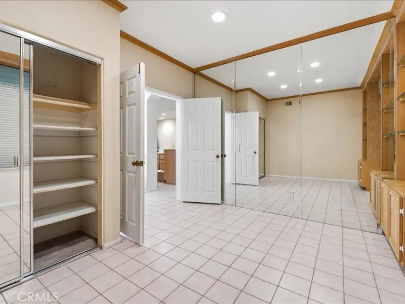 8331 E Hillsdale Orange, CA 92869