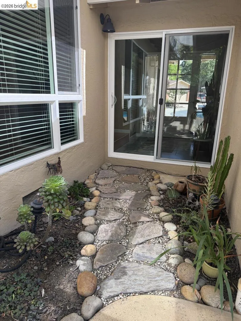 631 Sherree CT Martinez, CA 94553