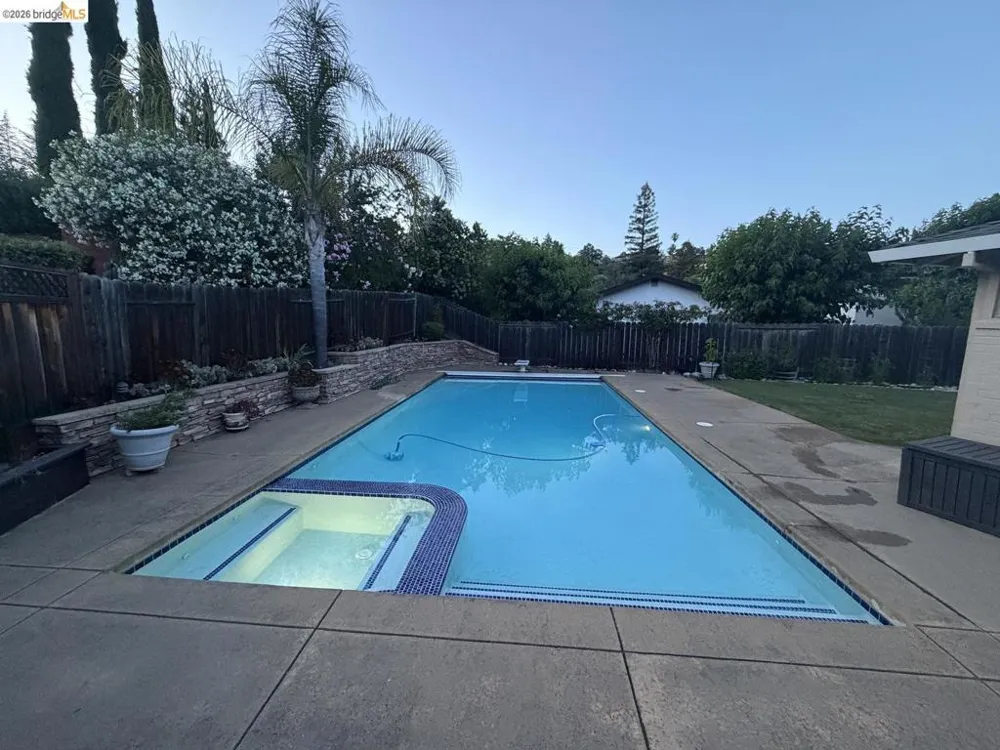 631 Sherree CT Martinez, CA 94553