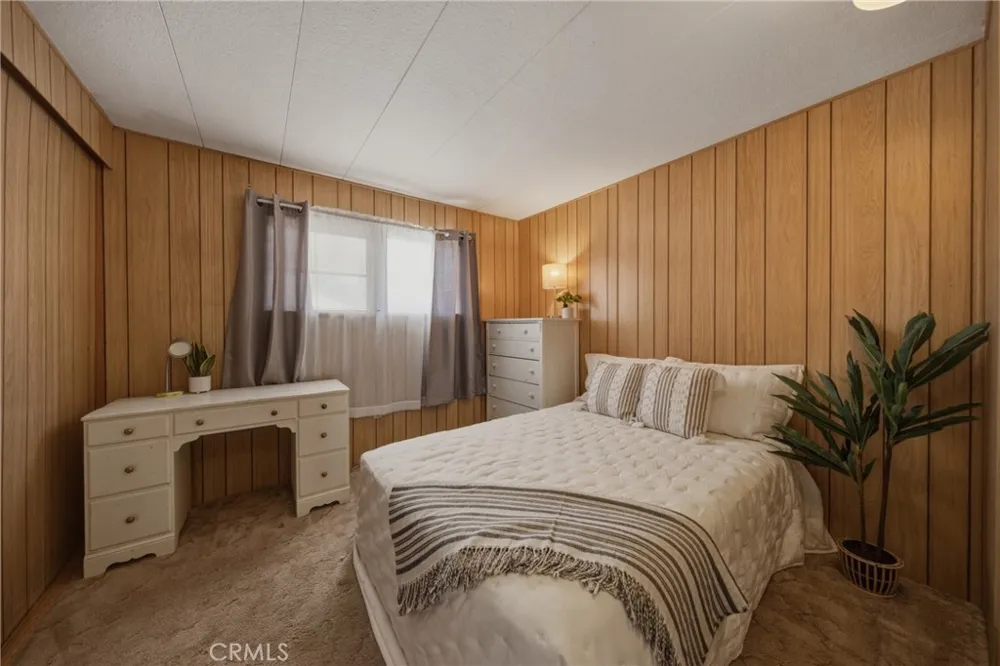 12177 3rd #14 Yucaipa, CA 92399
