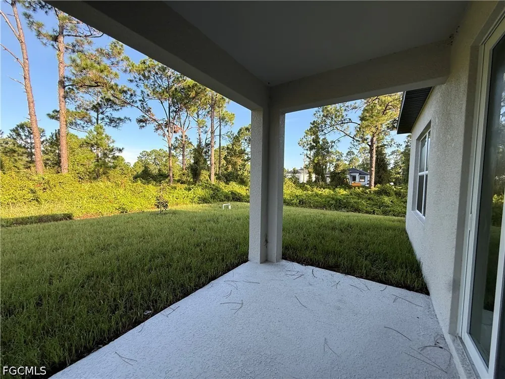 Green Field Street Lehigh Acres, FL 33974