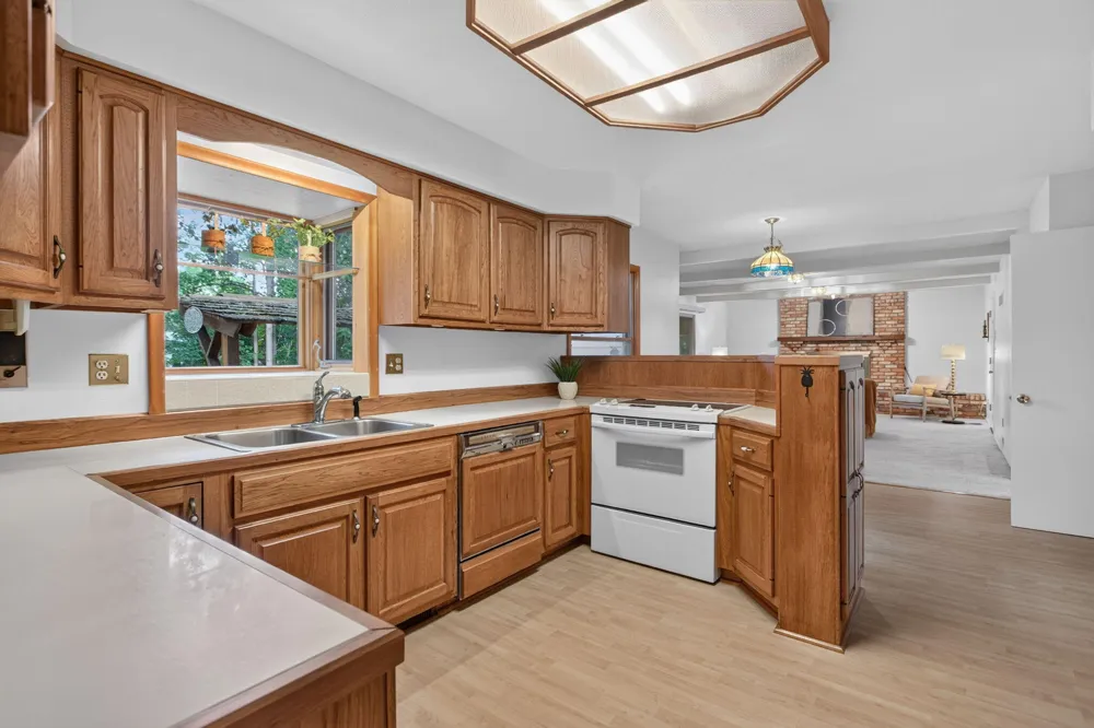 3829 W Walmont Road Jackson, MI 49203