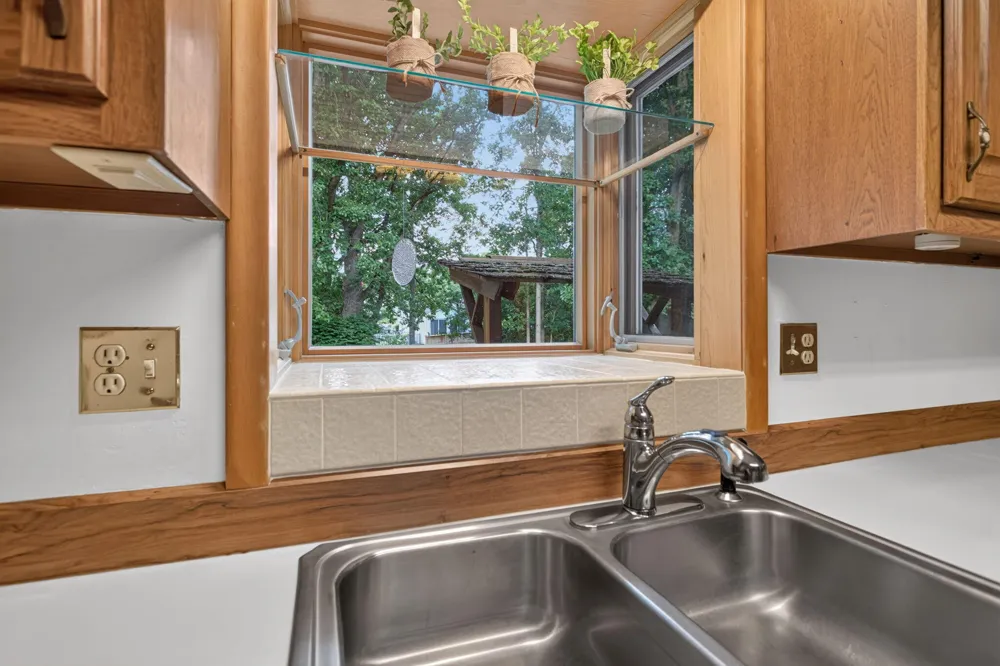 3829 W Walmont Road Jackson, MI 49203