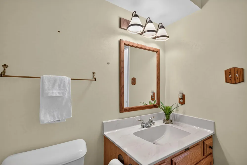 3829 W Walmont Road Jackson, MI 49203