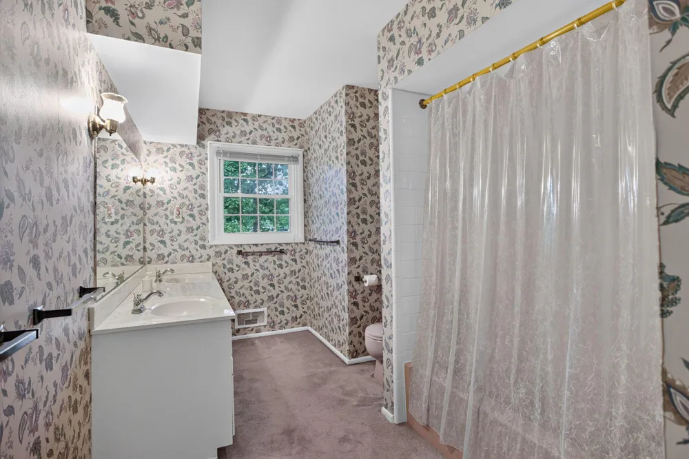 3829 W Walmont Road Jackson, MI 49203