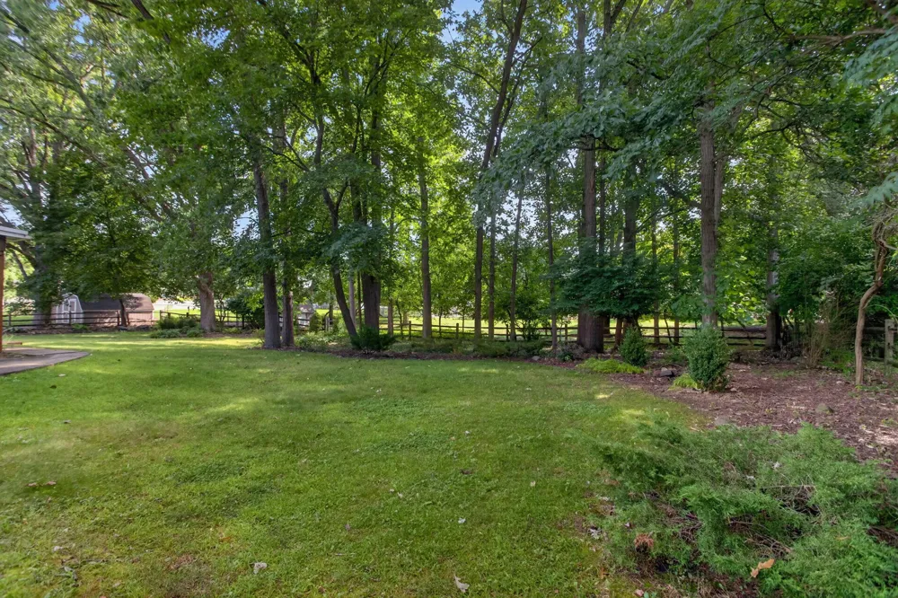 3829 W Walmont Road Jackson, MI 49203