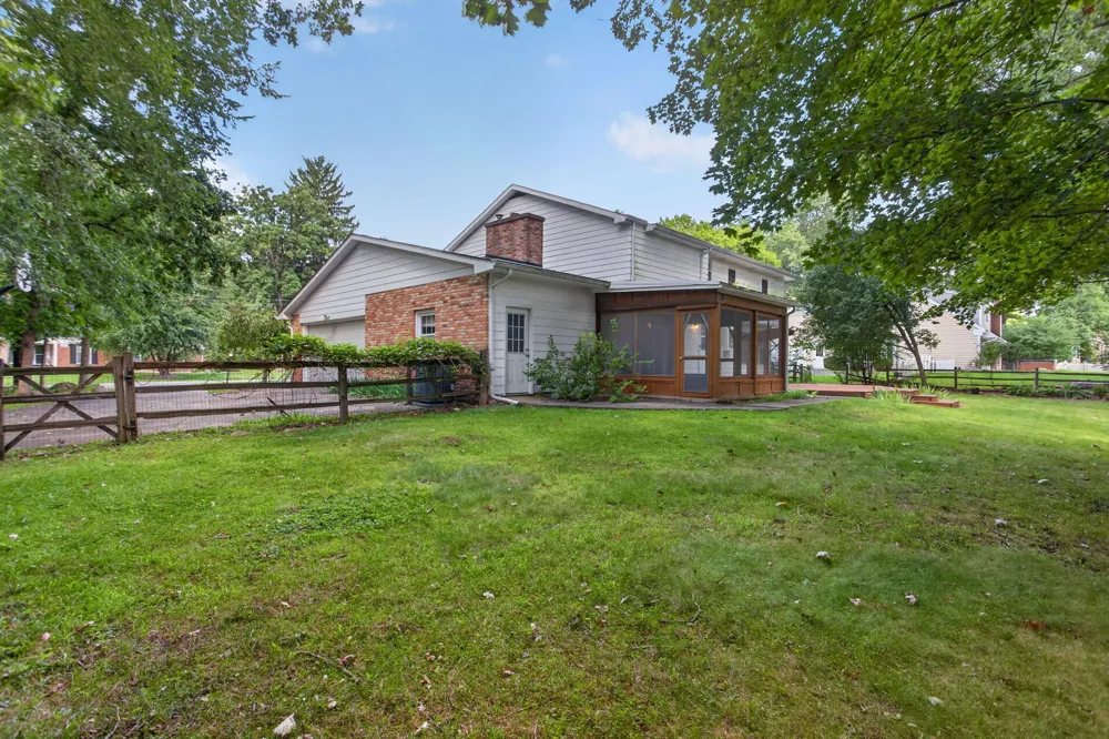 3829 W Walmont Road Jackson, MI 49203