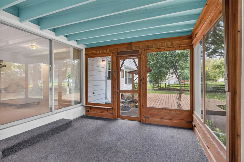 3829 W Walmont Road Jackson, MI 49203