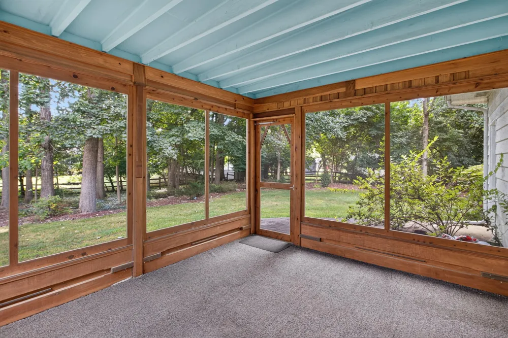 3829 W Walmont Road Jackson, MI 49203
