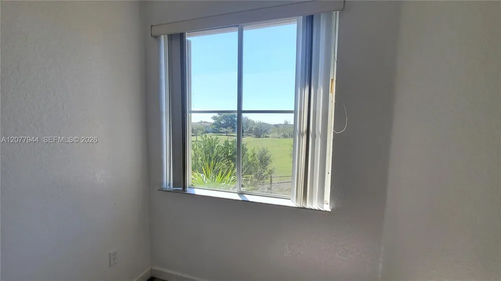 7070 NW 177th St #205-10 Hialeah, FL 33015