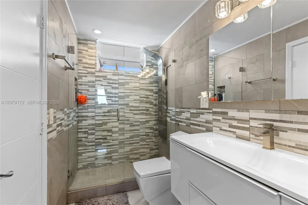 2855 Leonard Dr #H605 Aventura, FL 33160