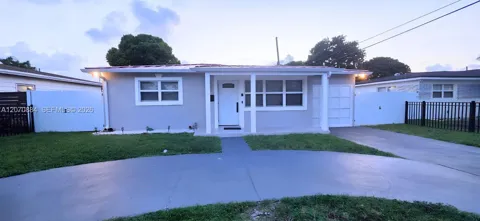 420 S 28th Ave