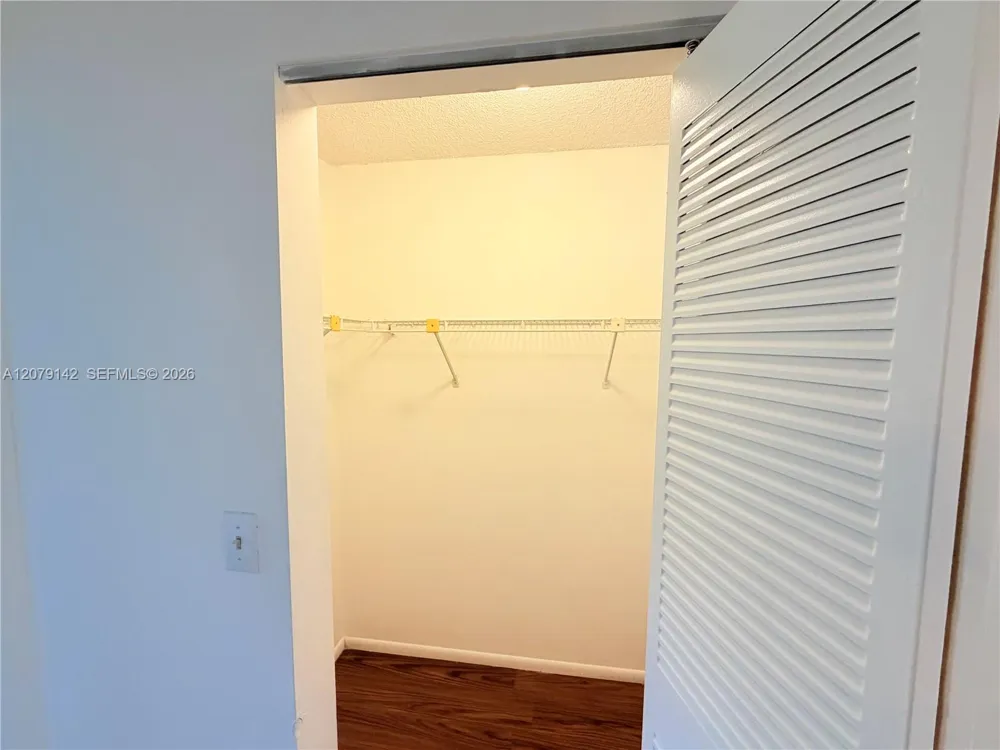 107 Gardens Dr #106 Pompano Beach, FL 33069