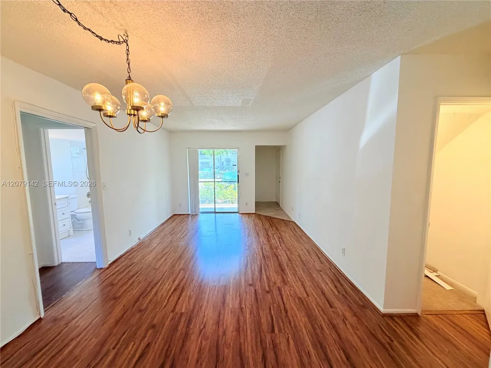 107 Gardens Dr #106 Pompano Beach, FL 33069