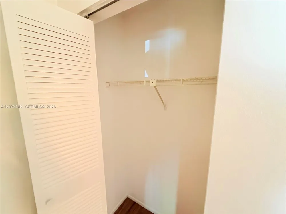 107 Gardens Dr #106 Pompano Beach, FL 33069
