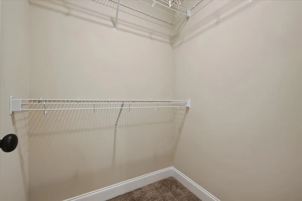 1378 Isaiah Dr Clarksville, TN 37042