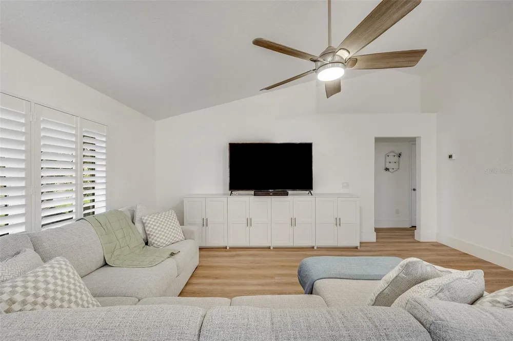 1373 PAYETTE LANE West Melbourne, FL 32904