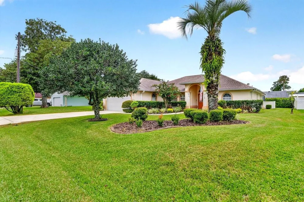 49 FORTUNE LANE Palm Coast, FL 32137