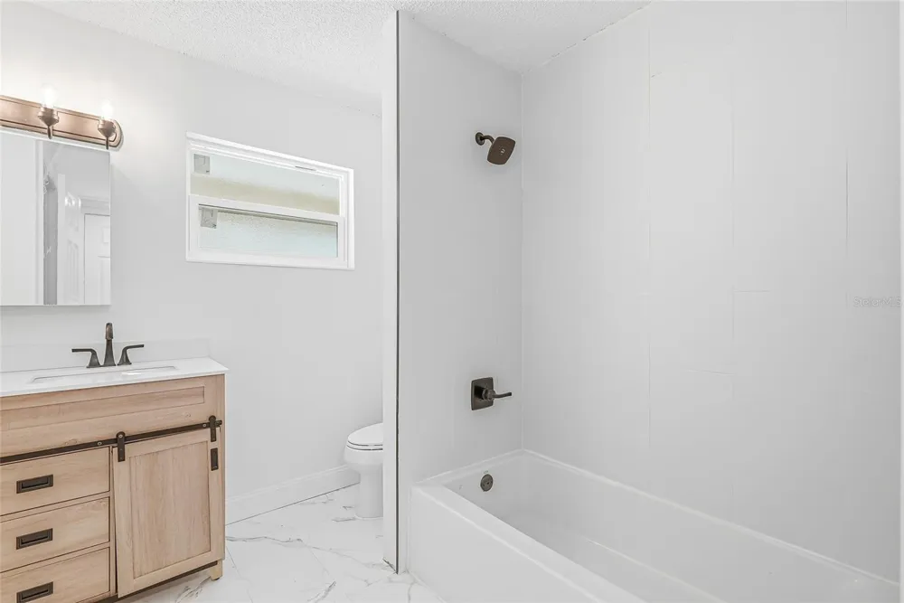 1811 49TH STREET St Petersburg, FL 33710