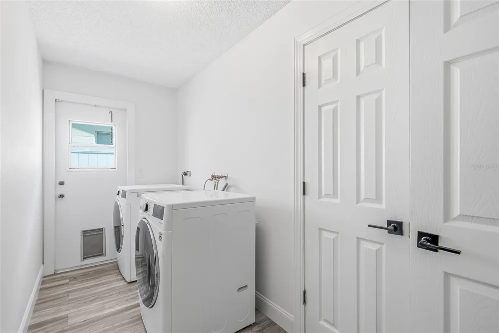 1811 49TH STREET St Petersburg, FL 33710