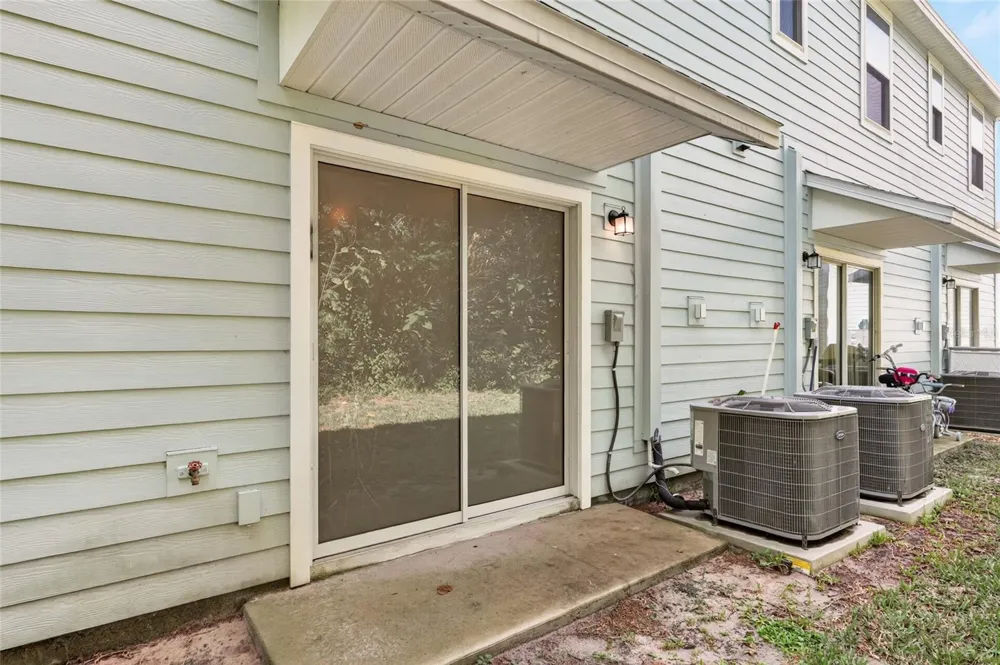 3409 SW 34TH AVENUE CIRCLE #9 ocala, FL 34474