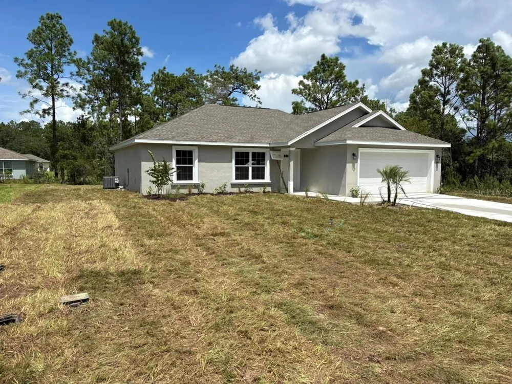 1997 W RILEY DRIVE Dunnellon, FL 34434