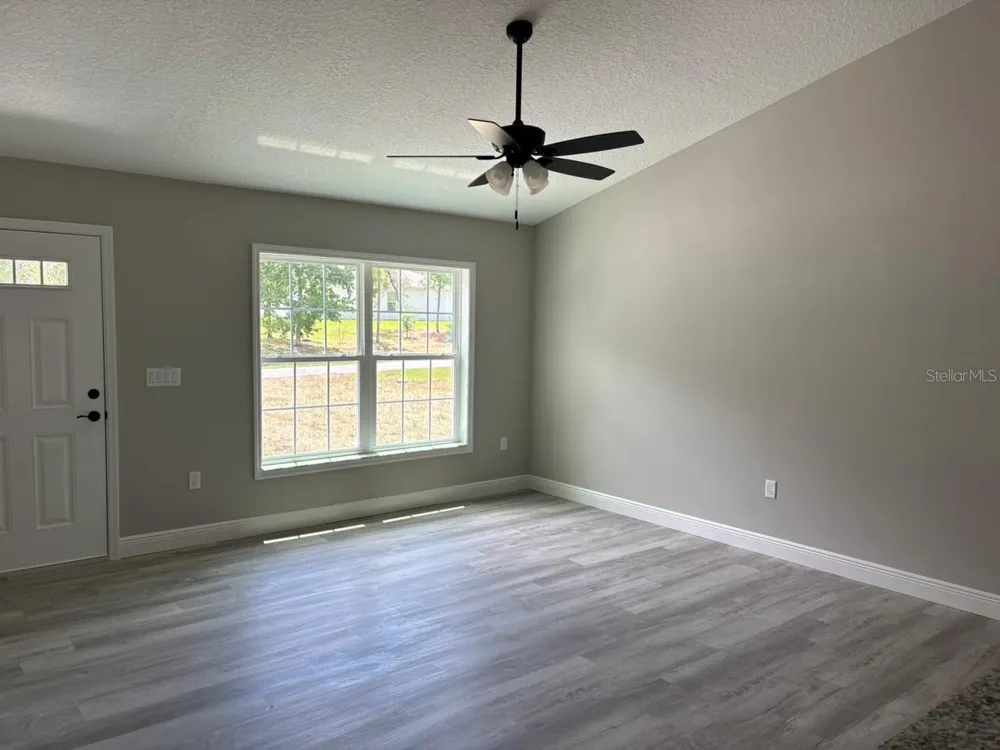 1997 W RILEY DRIVE Dunnellon, FL 34434