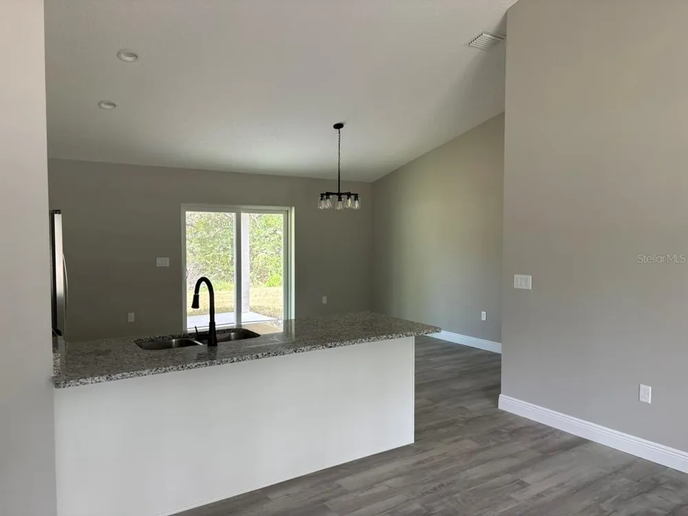 1997 W RILEY DRIVE Dunnellon, FL 34434