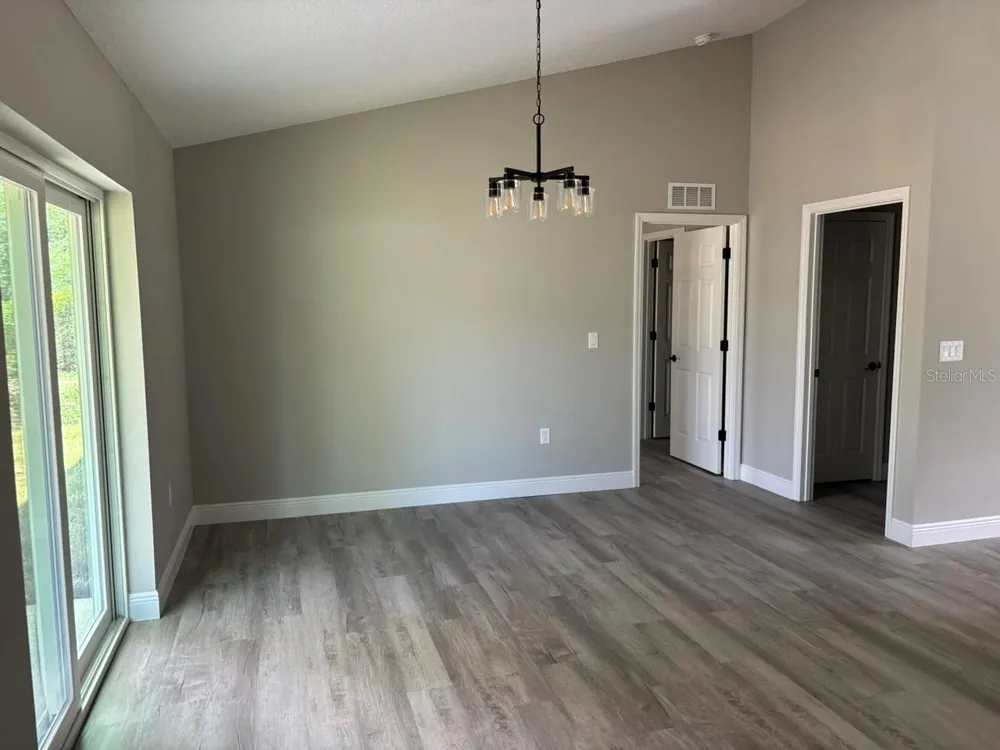 1997 W RILEY DRIVE Dunnellon, FL 34434