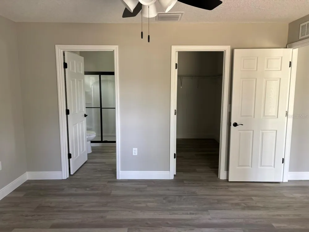 1997 W RILEY DRIVE Dunnellon, FL 34434