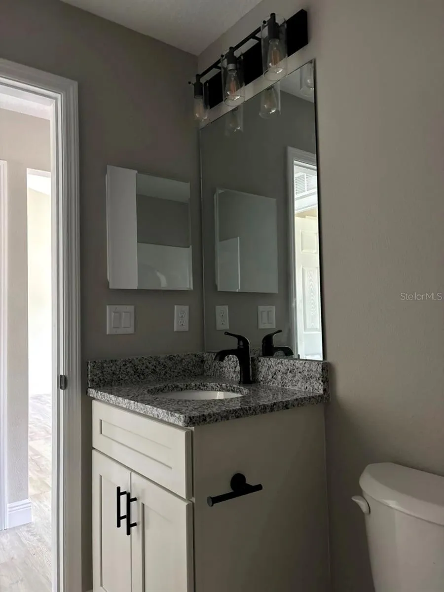 1997 W RILEY DRIVE Dunnellon, FL 34434