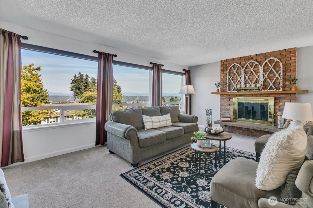 29939 56th Place S Auburn, WA 98001