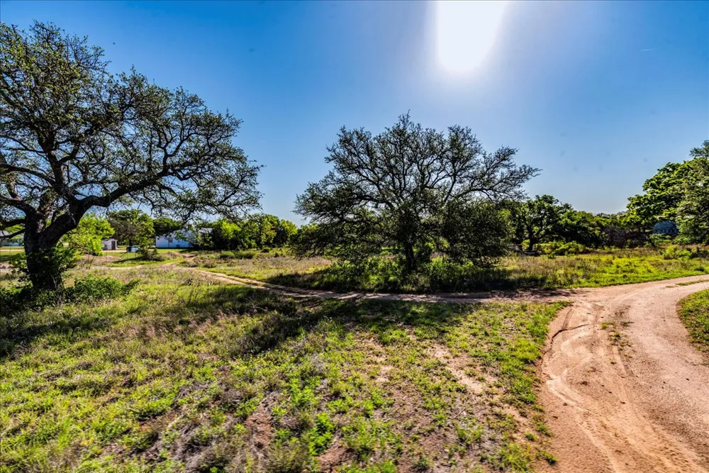 7688 Hwy 261 Highway Buchanan Dam, TX 78609