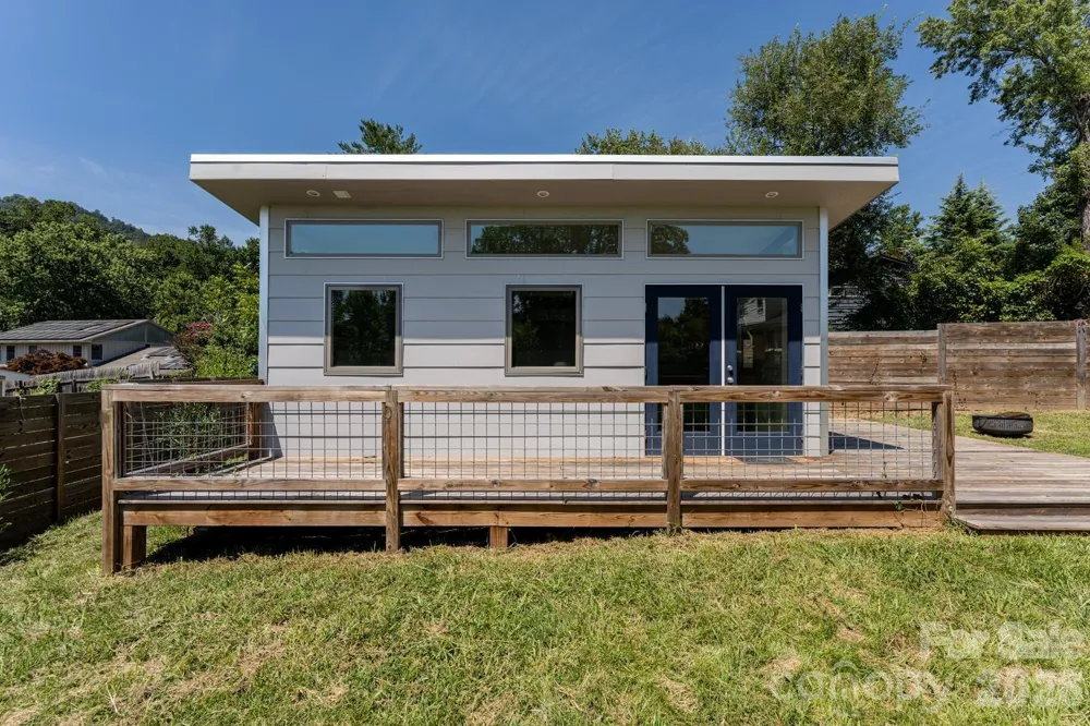 408 Old Haw Creek Road Asheville, NC 28805