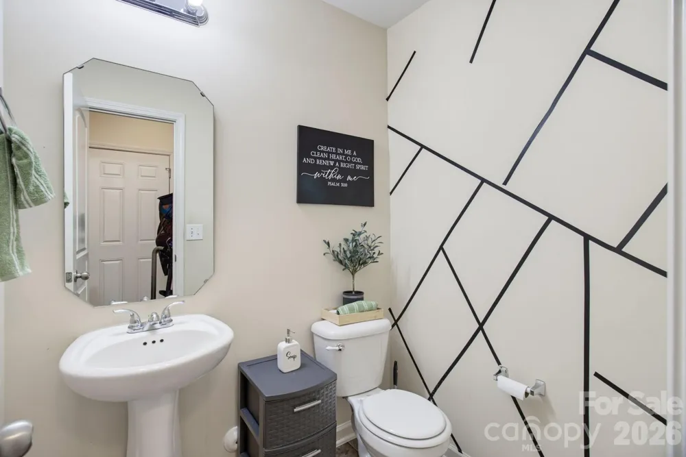 7000 Texas Boulevard Thomasville, NC 27360