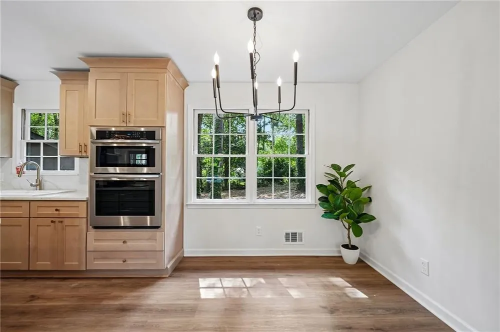 512 Wood Forest Court Marietta, GA 30066
